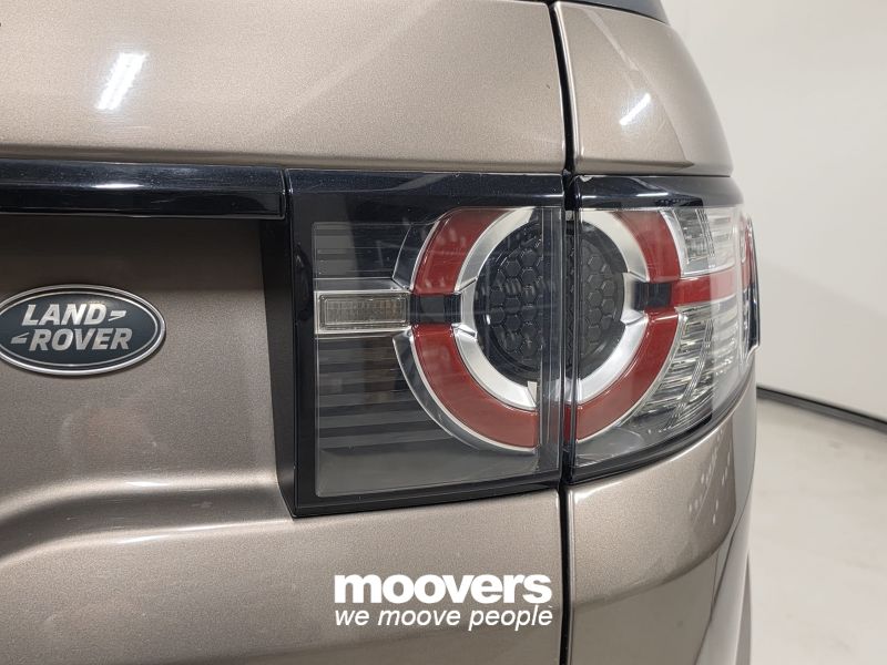 LAND ROVER Discovery Sport 2.0 TD4 180 CV HSE